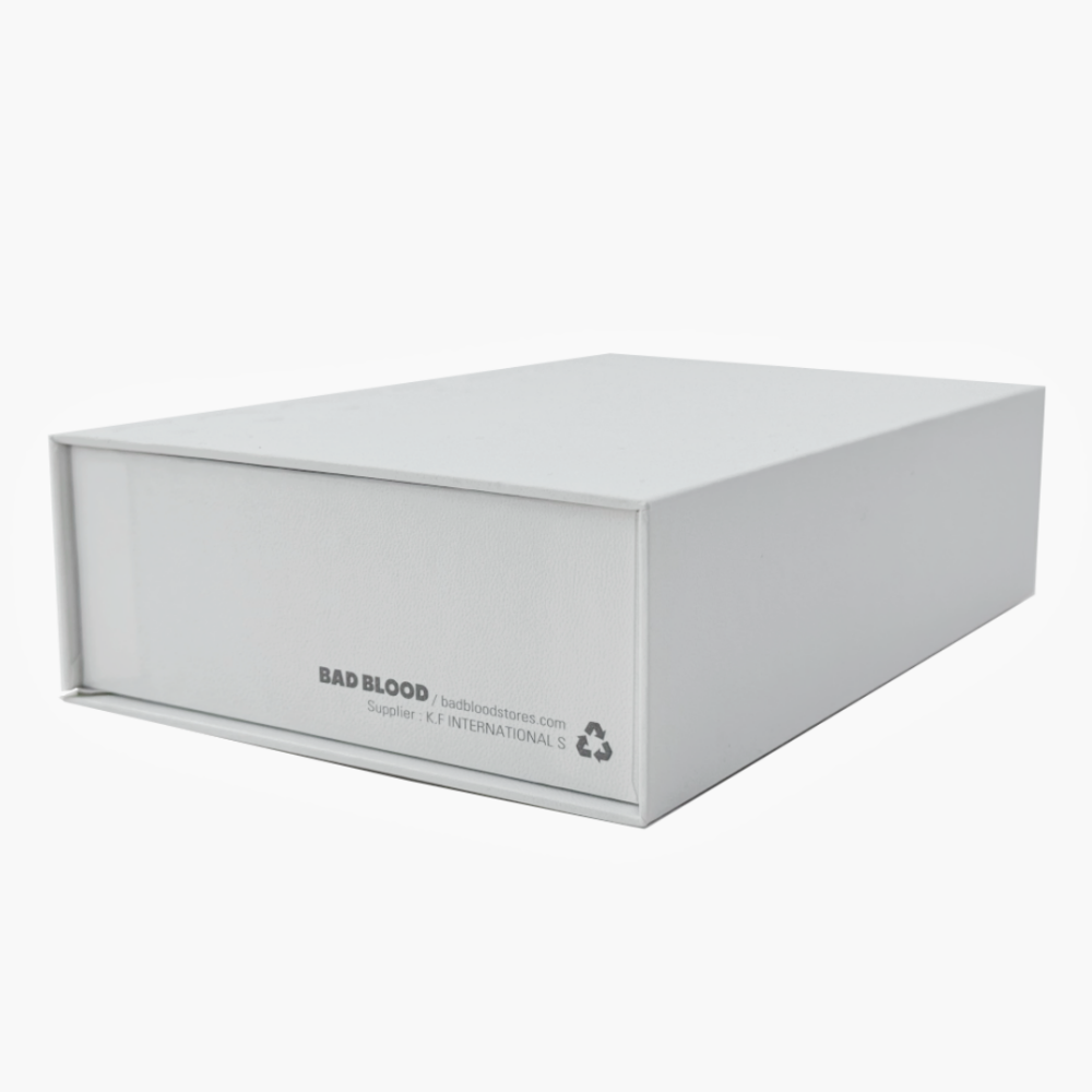 Magnetic Deboss Logo Packaging Box (9)