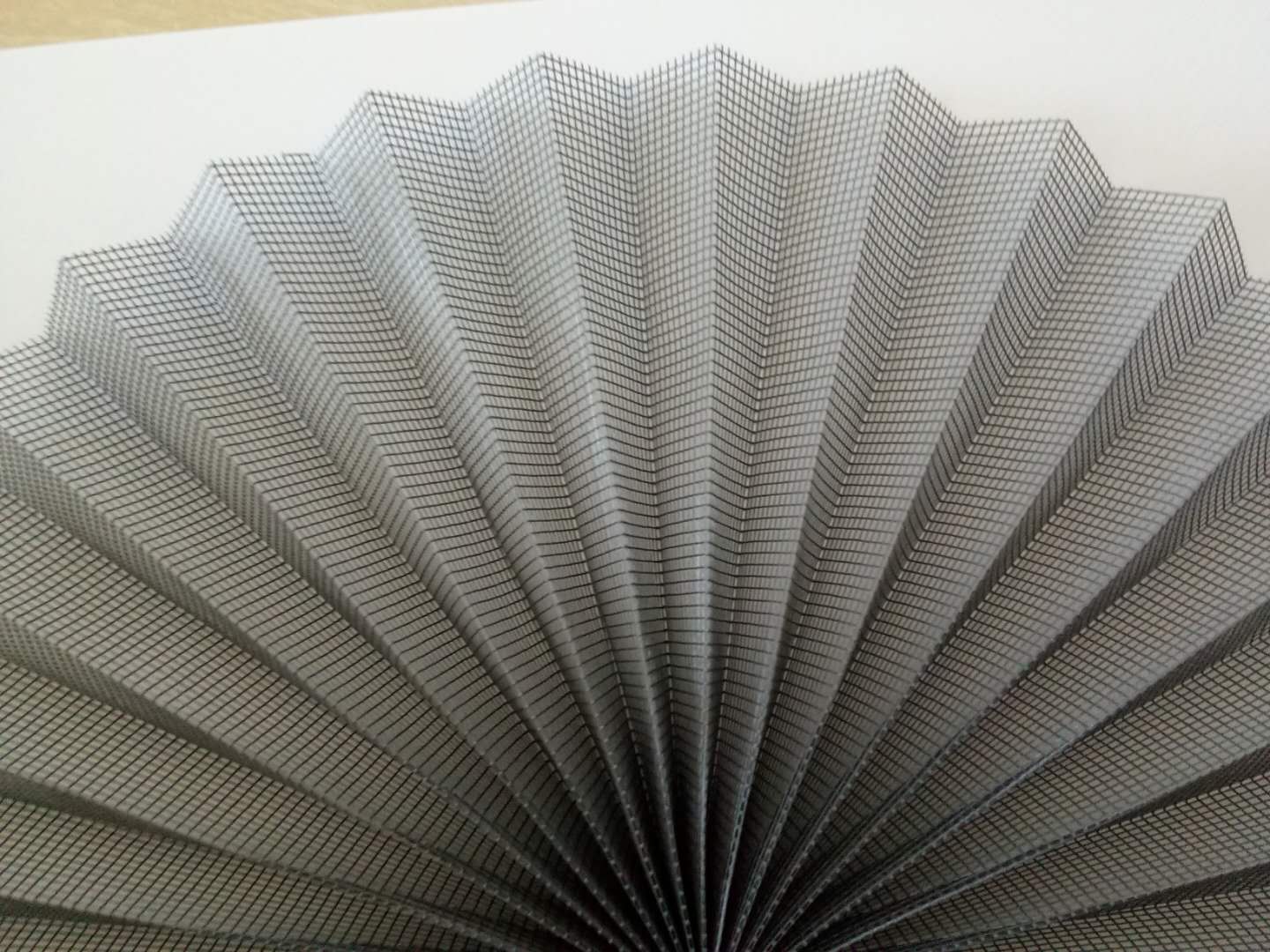 Best Quality Polyester Window Screen Folding Net Window Door Screen Pleated Window Mesh 18mm 16mm