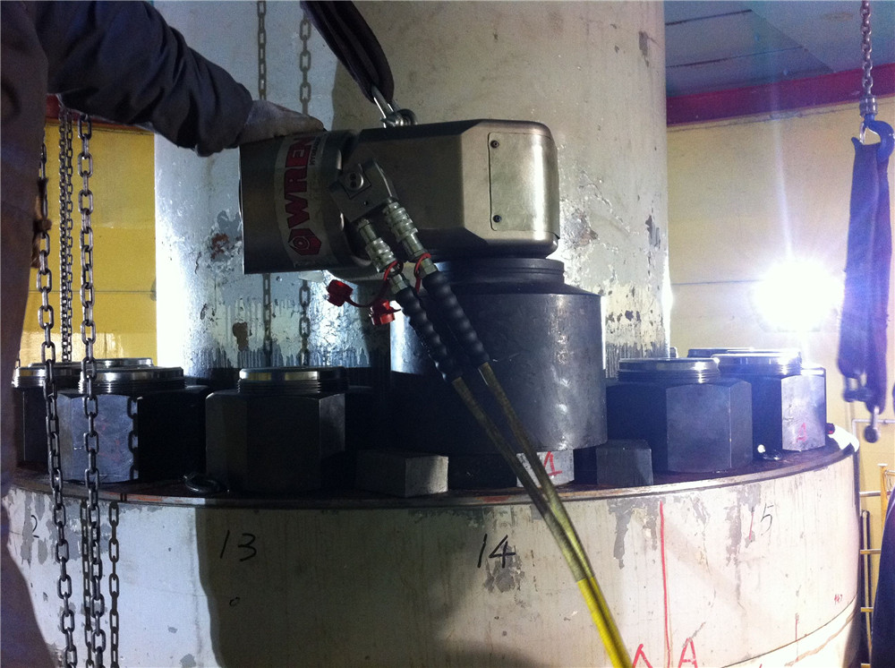 IBT series square drive hydraulic torque wrench (11)26y
