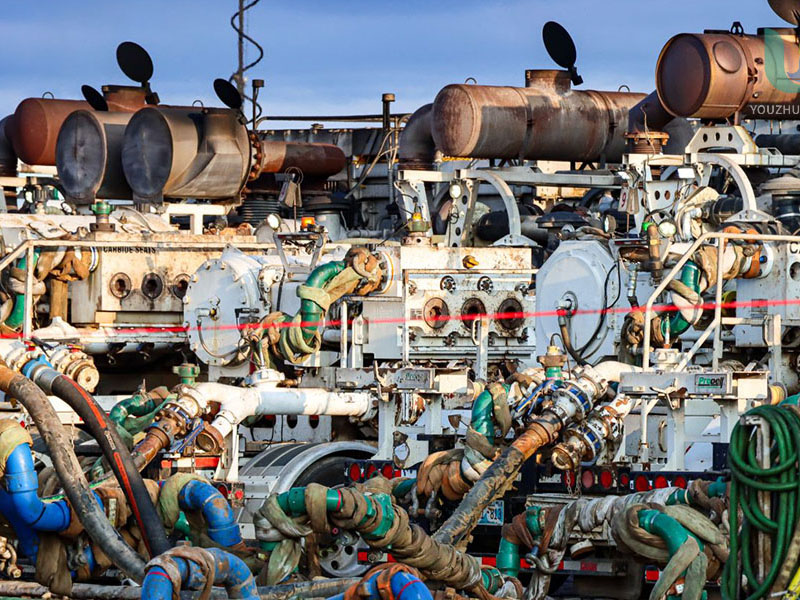 The Role of Fracturing Additives in Enhancing Oil and Gas Production