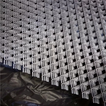 Проширени метални подови са дијамантском рупом, проширена метална мрежа