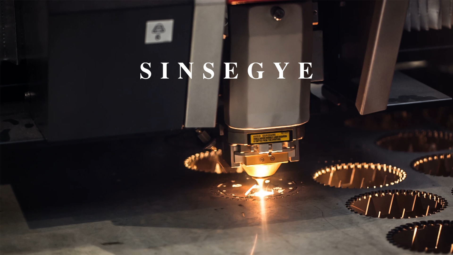 Six axis robot
