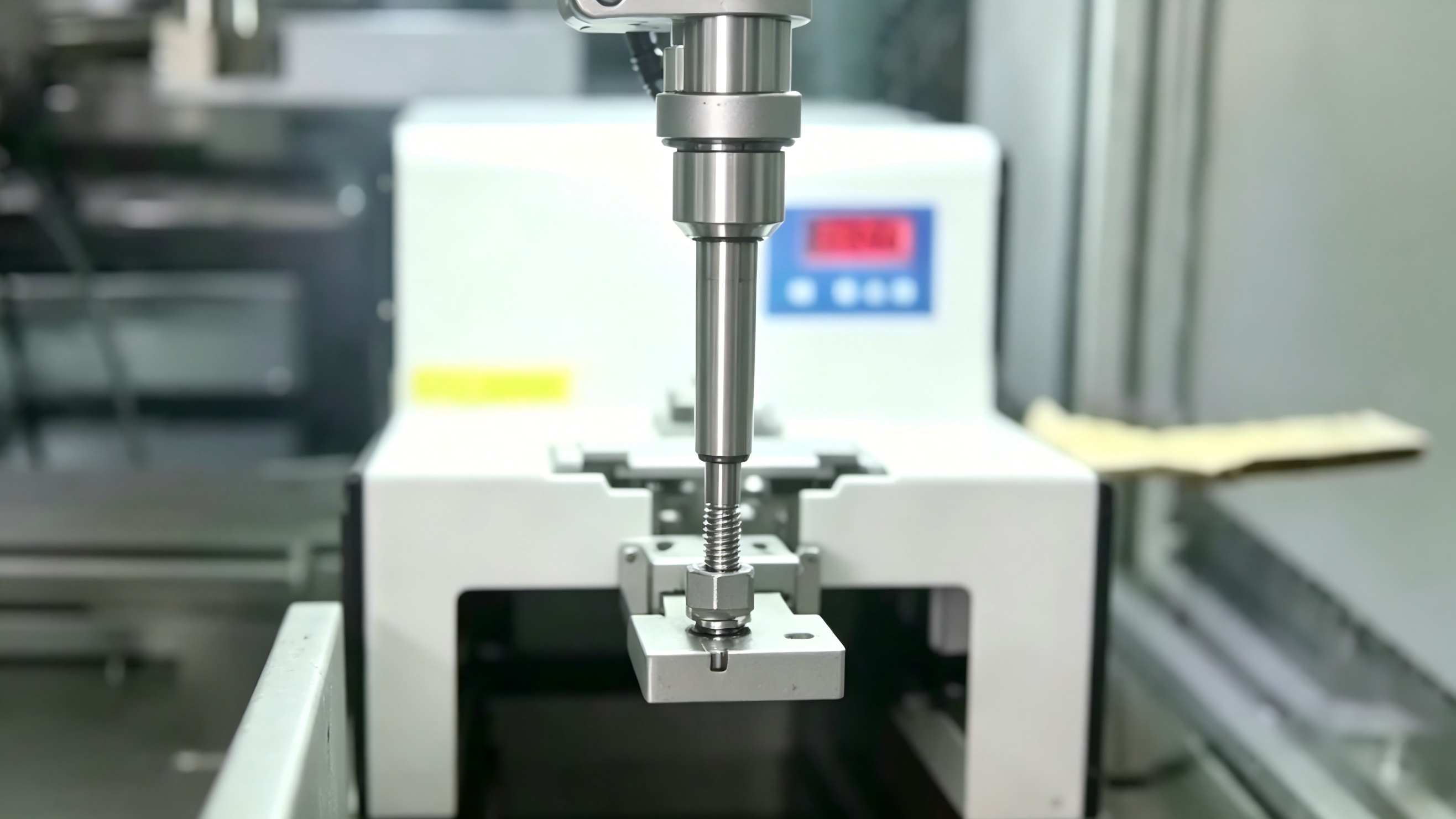 Hệ thống siết vít dẫn hướng bằng thị giác SCARA