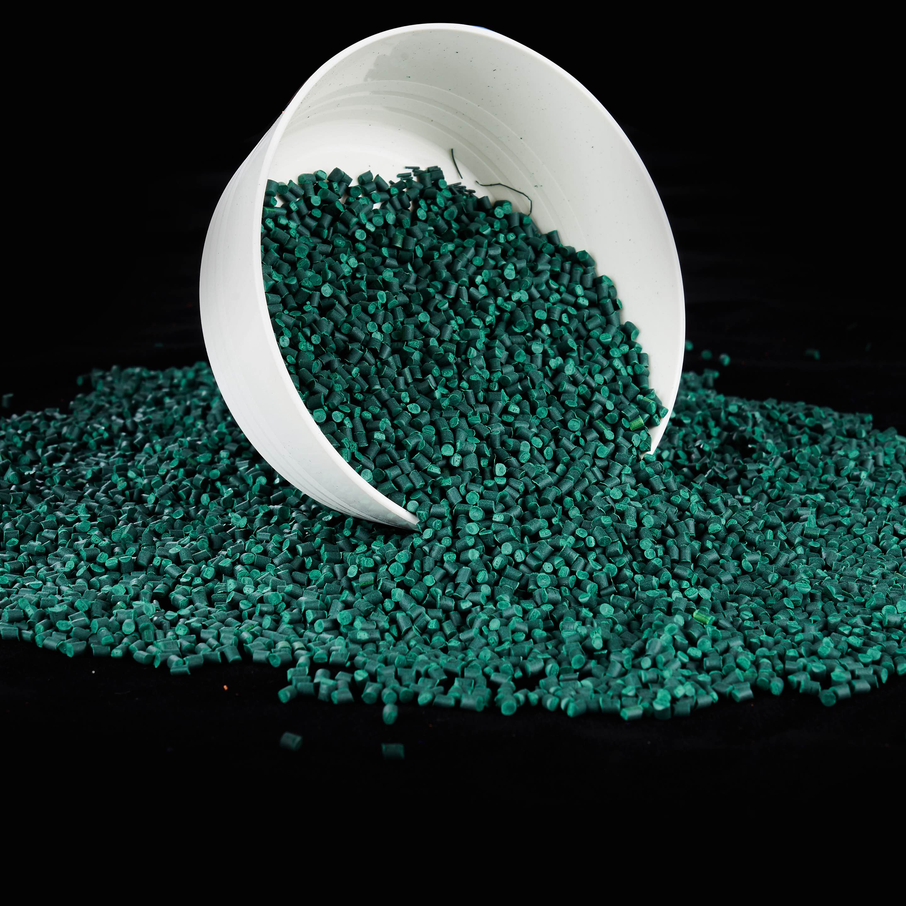 Monochrome green masterbatch – MZC PE 7349