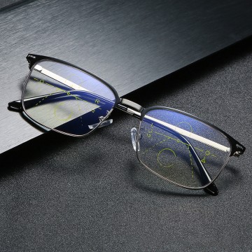 Unisex Presbyopia Glasses Slim Classic Automatic Zoom Color-Changing Multifocal Lenses Black Anti-Blue Light Reading Glasses