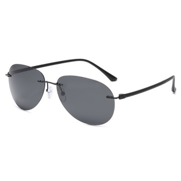 Photochromic Sunglasses Blue Light Blocking Glasses for Men and Women Day Night Multi-use Eyeglasses