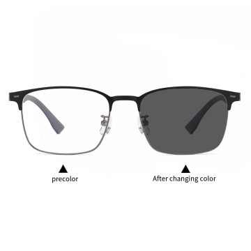 Wholesale Metal Eyeglasses Frames Premium Carbon Fiber Temple Blue Blocker Glasses Photochromic Grogressive Reading Glasses