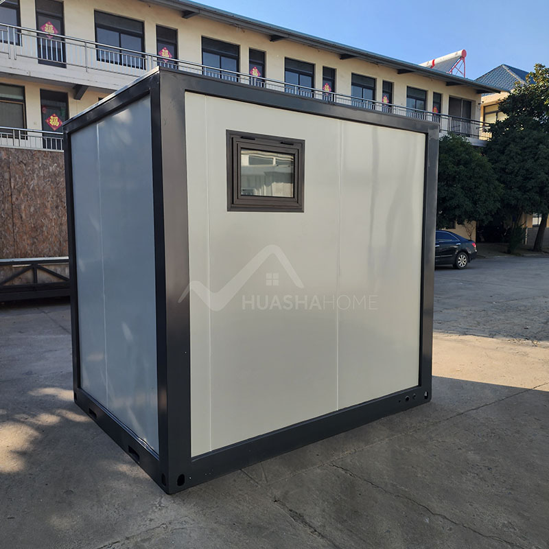 Accessible Portable Toilets02