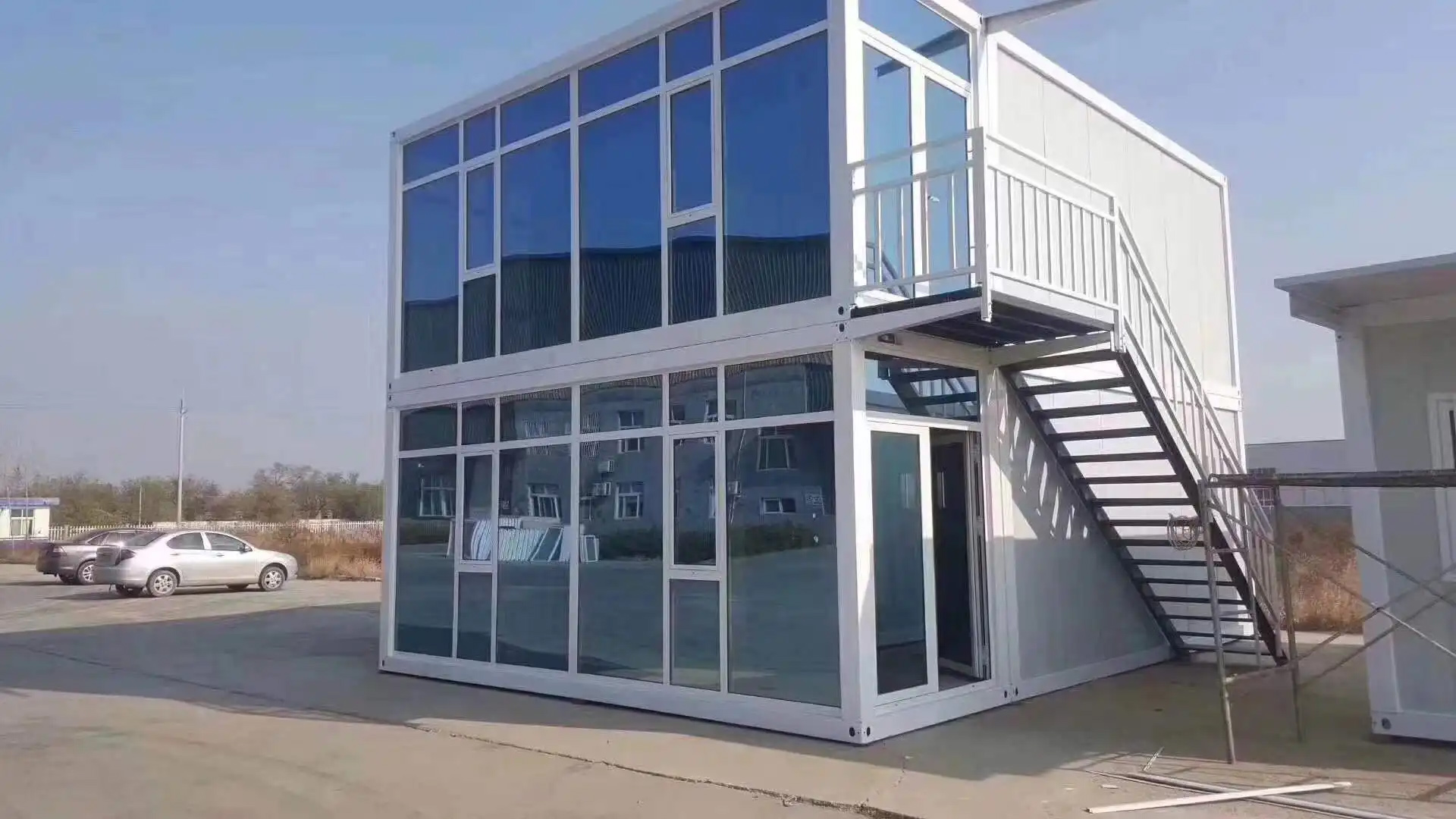 Container House3