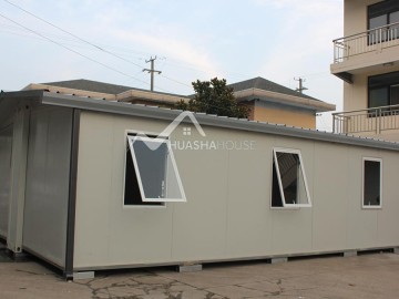 For 28 Square Narrow Extensions