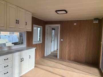 20ft wood grain expandable house