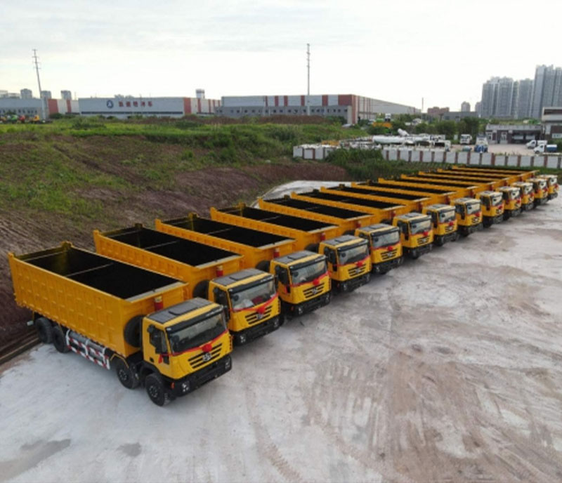Saic Hongyan 30 sets of dump trucks ready to go, once again expand the international market export Congo
