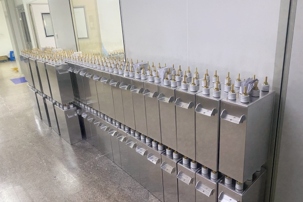 Yüksək tezlikli induksiya isitmə tətbiqi üçün 10Khz elektrik qızdırıcı kondansatör