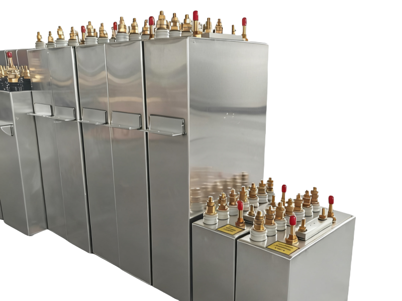 batterie de condensateurs refroidie par eau