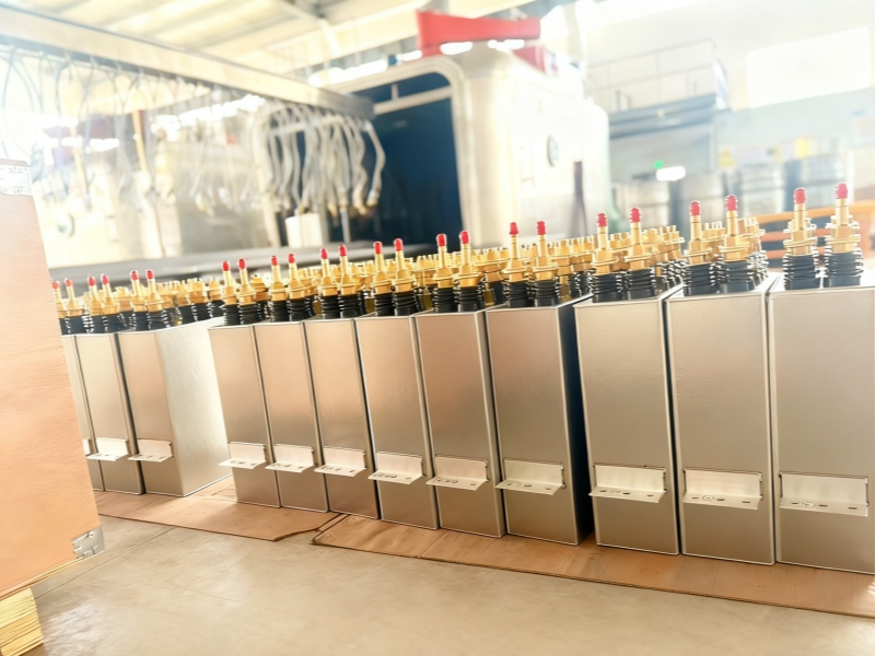 new water cooled capacitor