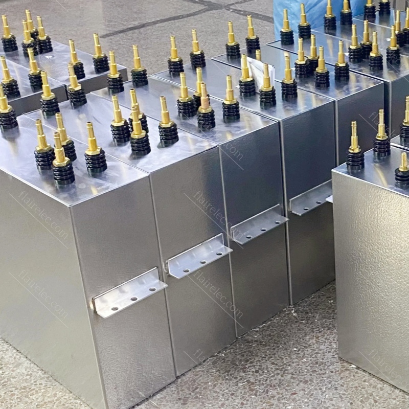 Water-Cooled Capacitor for Induction Melting Furnace