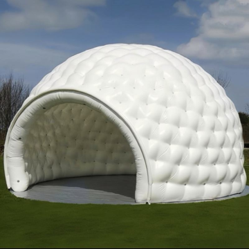 Carpa domo de fútbol