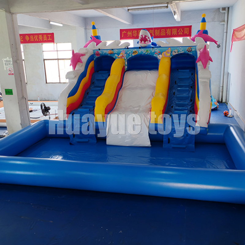 tobogán acuático inflable 04.jpg
