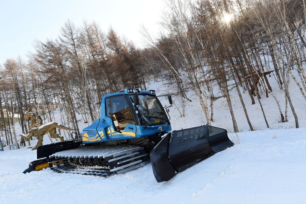 HBXG-SNOW GROOMER SG400 (4)wrr