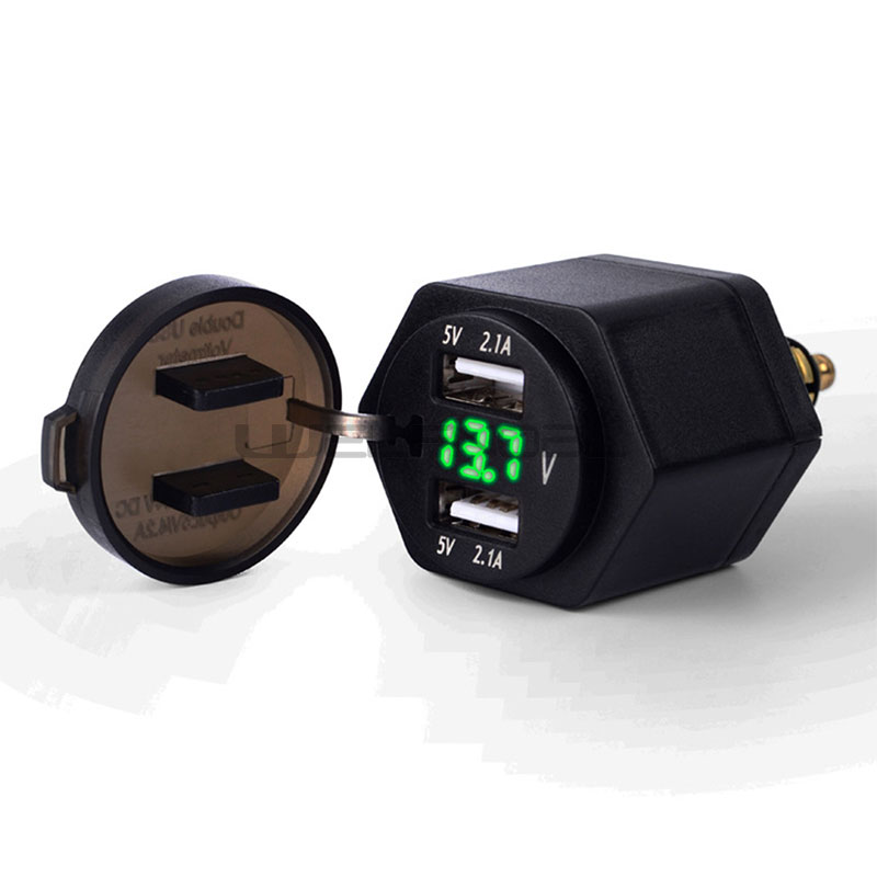Chargeur double USB DS008M avec voltmètre : une alimentation intelligente pour les cyclistes exigeants