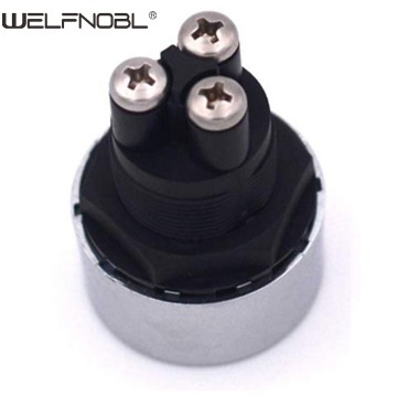 エンジンスタートストップボタン