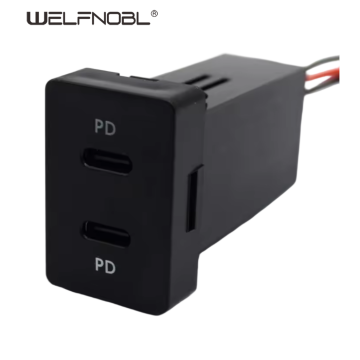 32 * 20 mm Type C PD 12V / 24V car charger