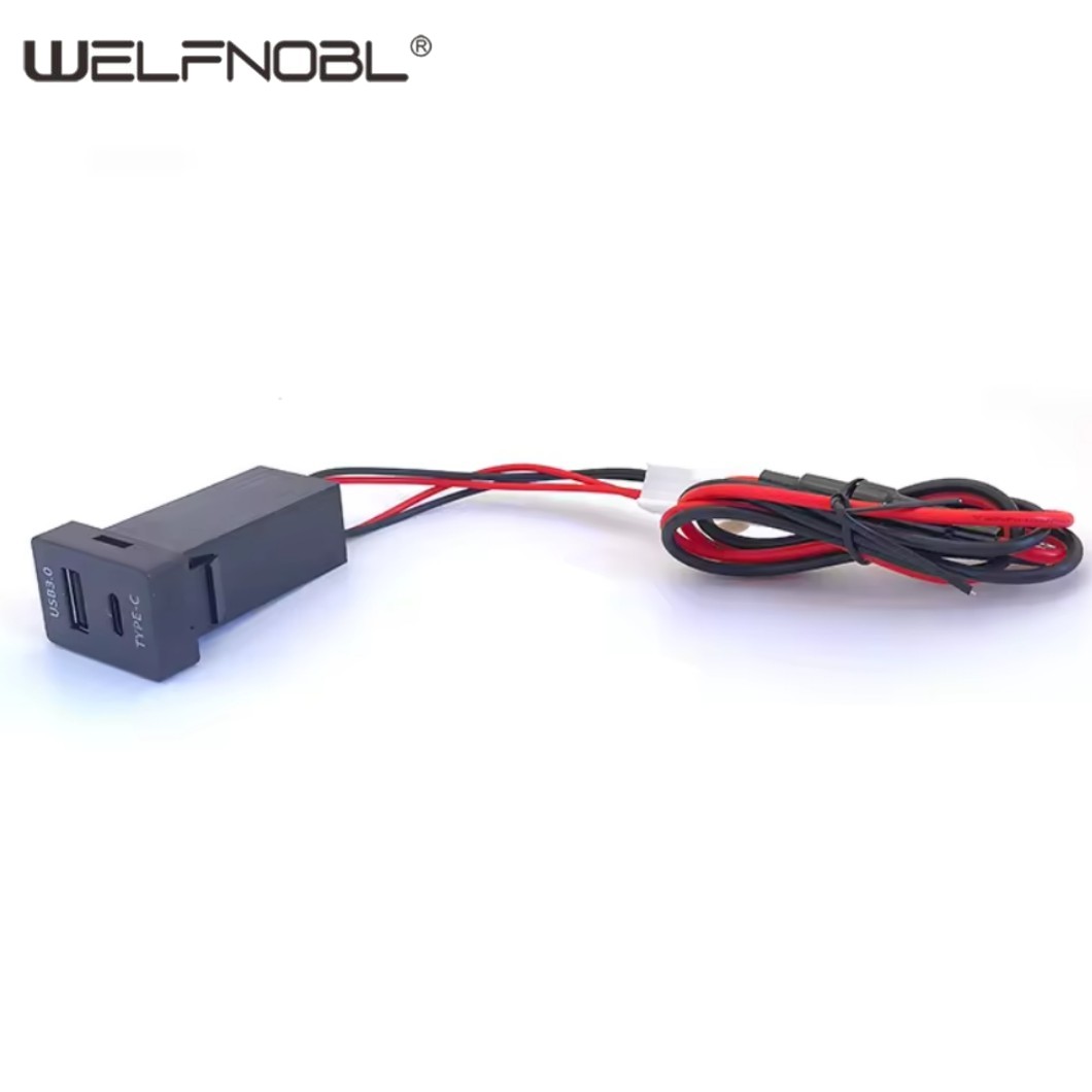 32 * 20 mm Type C PD 12V / 24V car charger