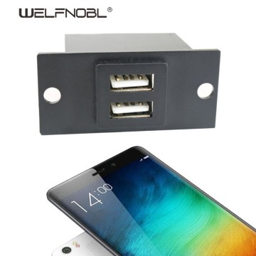 DS006A デュアルUSBソーラーカーチャージャー