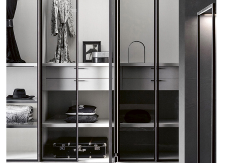 Where are the innovation of pin-type glass doors?
