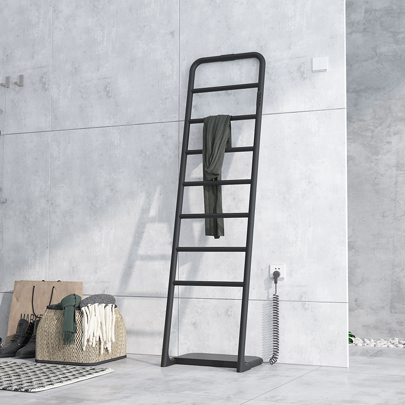 P&Bhusri floor mounted towel radiator G06