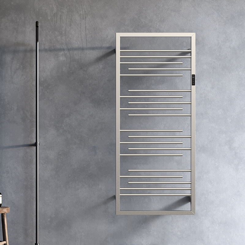P&Bhusri heated towel rail with timer G22