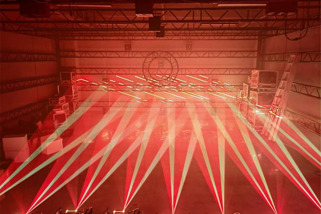 The TM-15W RGB laser light is cr (8)qk9