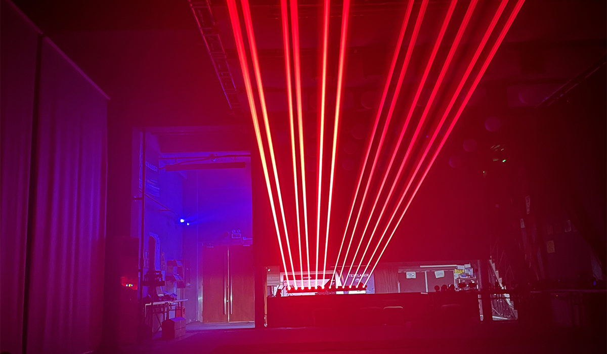 Moving Red Laser Beam Bar With Single Red 638nm 4w (6)x64