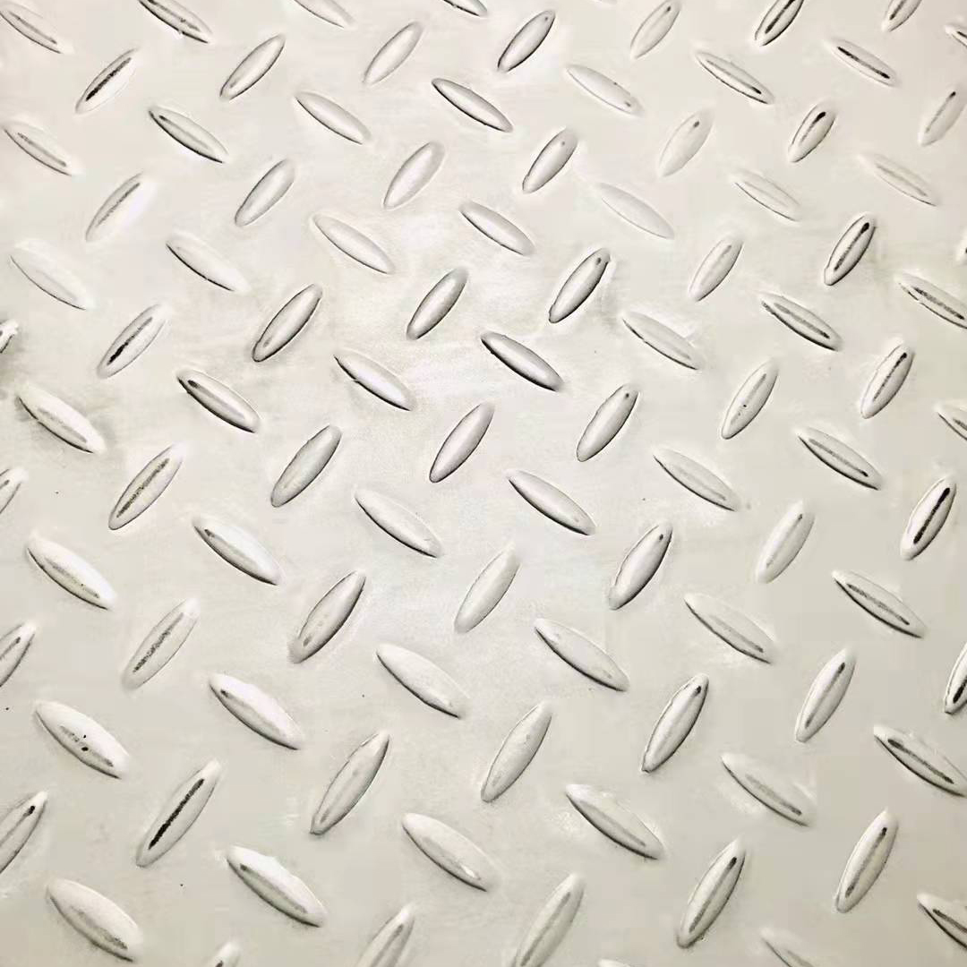 Hot Rolled 316 SS304 Checkered Stainless Steel Sheet - Durable & Corrosion-Resistant