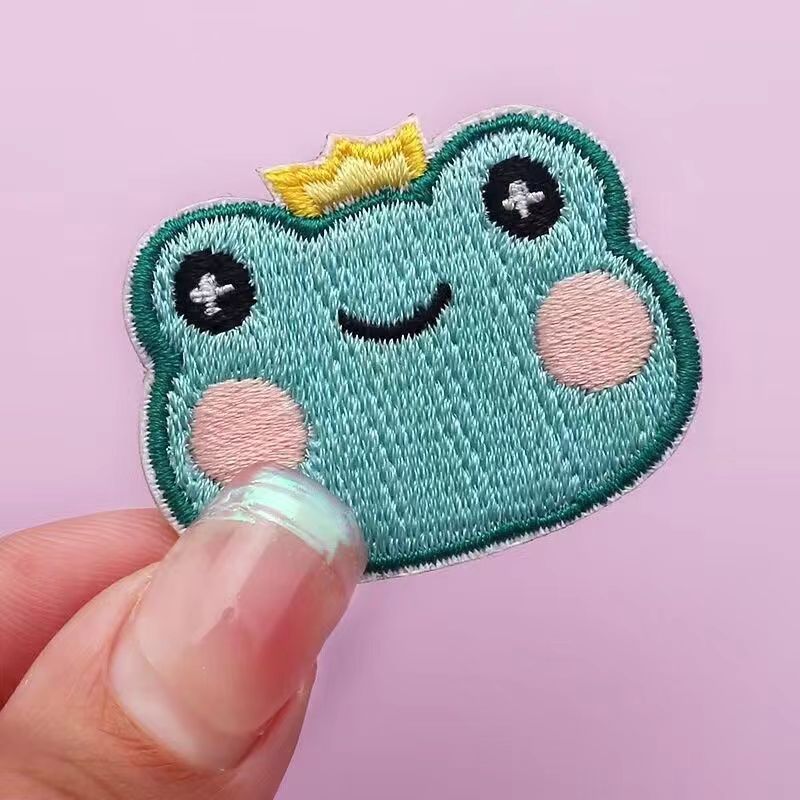 Hot cut Embroidered Patches 3