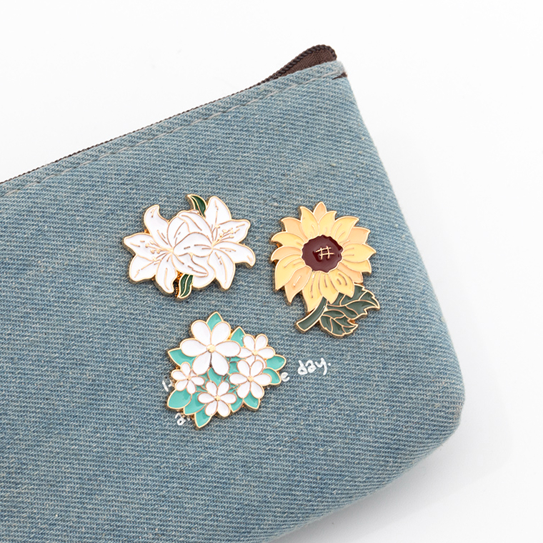 Unique Brooch Lovely Chinese Style Metal B...