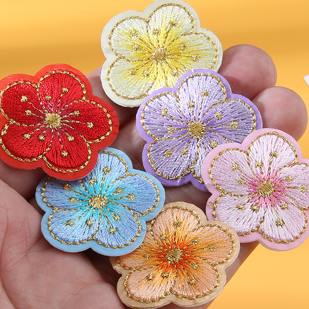 Custom Self Adhesive Flower Style Embroide...