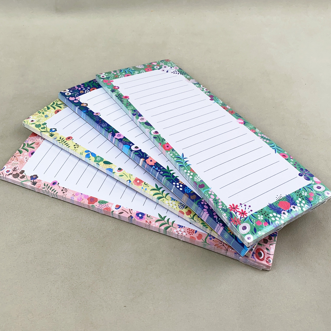 blòk nòt adezif mayetik