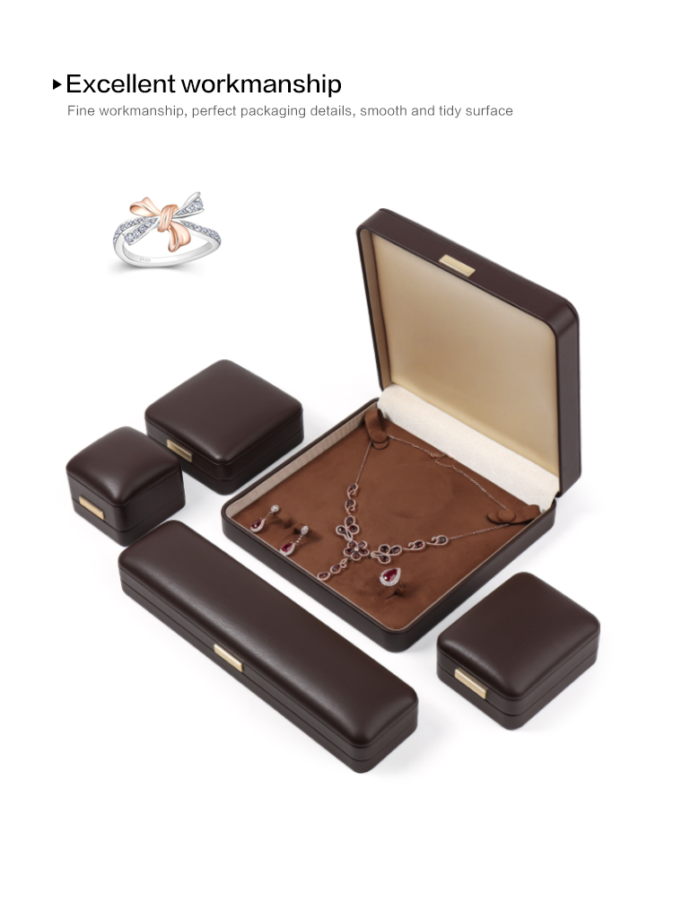 Details Page-_04 Necklace Jewelry Box