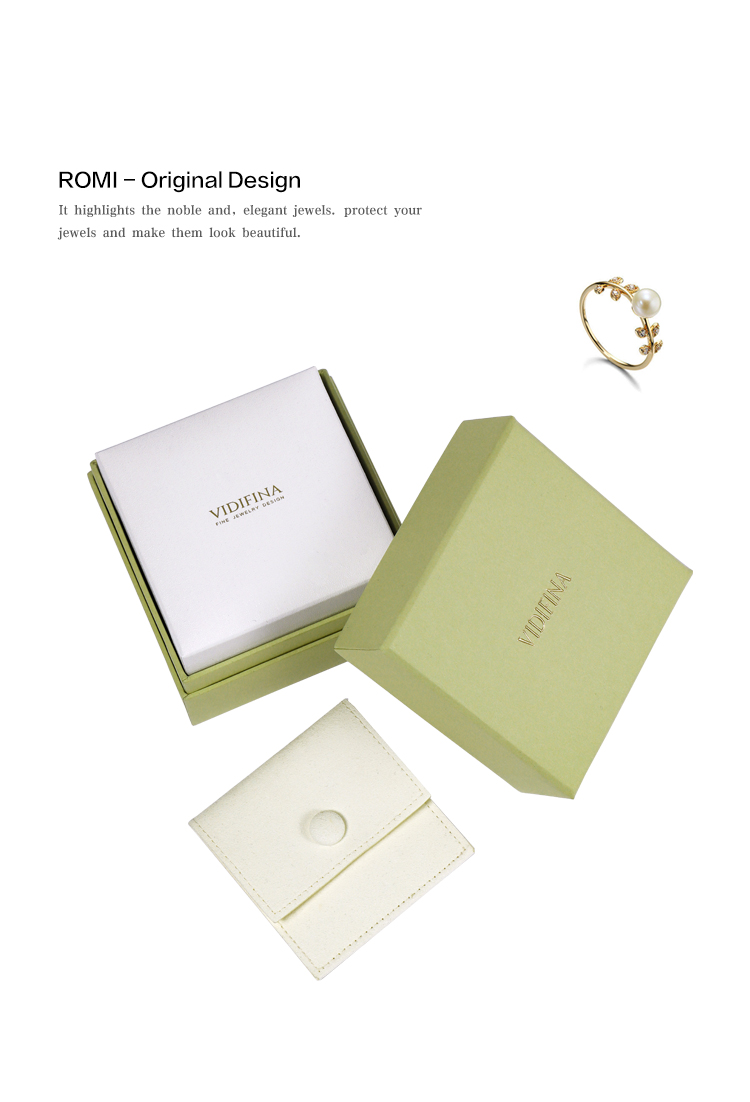 Details Page-_05 White Standing Jewelry Box