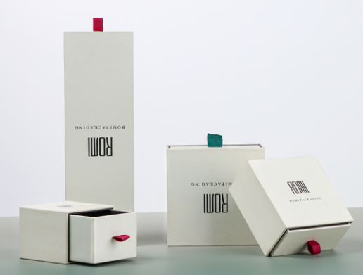 Typy šperkovníc, ktoré by mal poznať každý klenotník