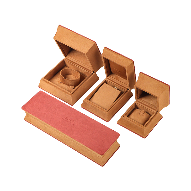 Main Image 4 Ring Storage Box.jpg