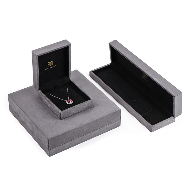 Main Image-4 earring jewelry box.jpg