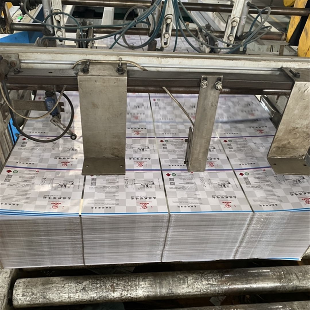 asdfCMYK & Pantone Color Printing Tinplate Sheet for aerosol tin can (4).jpg
