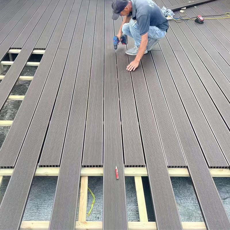 Outdoor Decking Installation Diagram.jpg