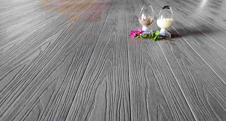 Co-extruded Seamless Wood Grain Decking3.jpg