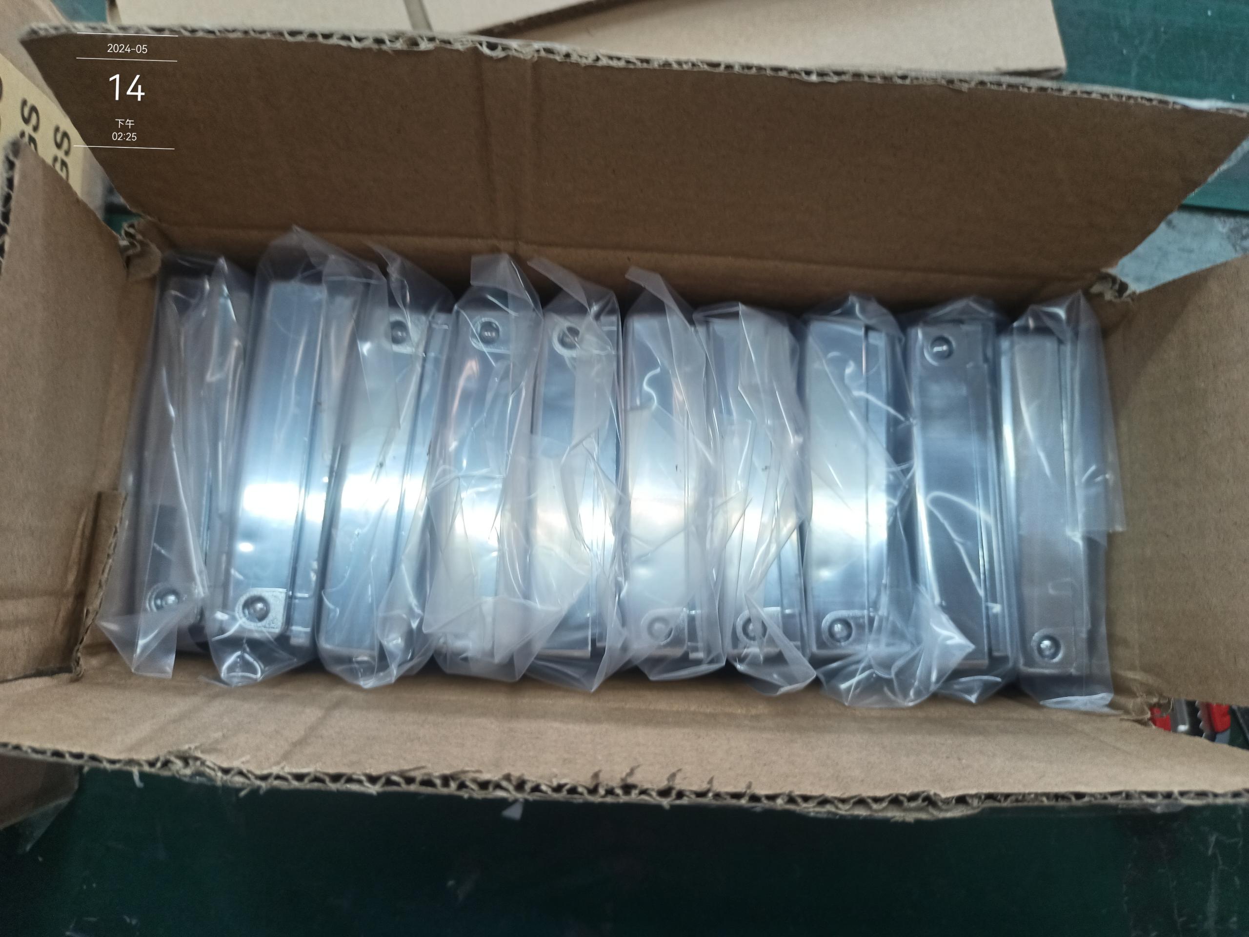 ABS cup holders packagexns