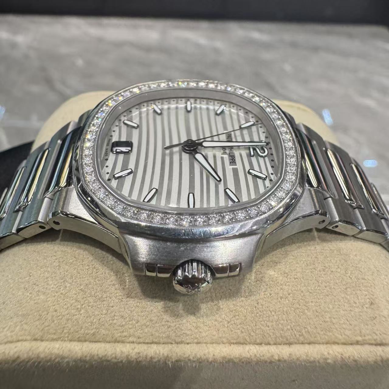 side_dial1