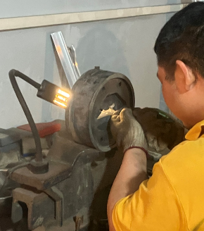 mold polishingwe4