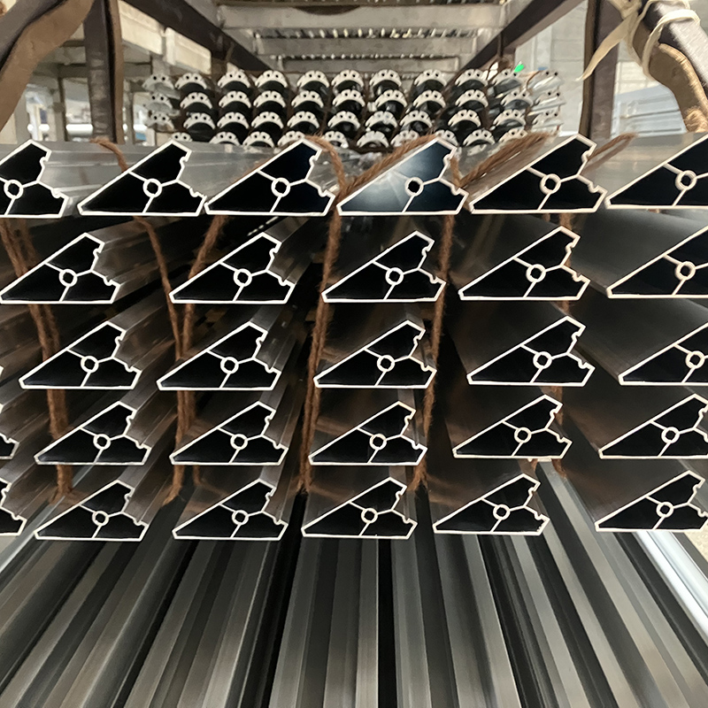 6063 Customized aluminum extrusion products